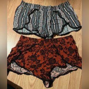 Floral and Striped Women's Shorts Set